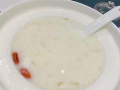 -燕庭·纯燕窝·甜品下午茶(南京西路店)