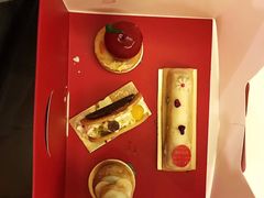 -Salon de The de Joel Robuchon(外滩18号店)