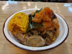 -丽丽三鲜螺蛳粉(田林路店)
