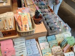 -猫的天空之城概念书店(苏州平江店)