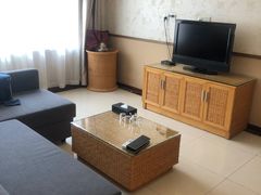 -仁爱团泊湖温泉中心