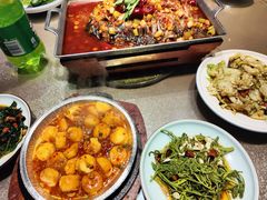-沁香缘巫山烤鱼(看丹桥店)