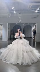 -艾米丽婚纱礼服