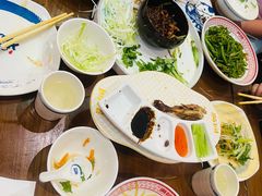 -满园烤鸭·春饼(太原街万达店)