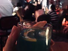 -江湖酒吧