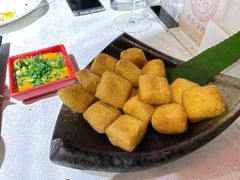 黄金豆腐-彩云天云南餐厅