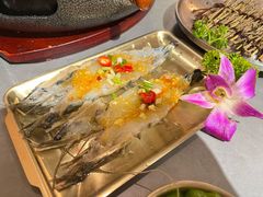 -围炉肉舍•炭烤活鳗•丹东海鲜烤肉(步行街店)