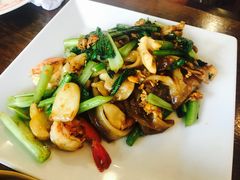 -Dang restaurant (patong phuket)