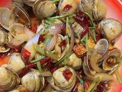 -破瓦寒窑·地摊烤羊排