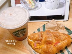 -星巴克臻选(万象前海店)