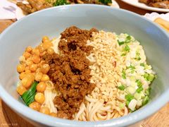 -芙蓉巷成都名小吃(大卫城店)