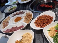 -老船舫·现做活鲜鱼馆(东郊记忆店)