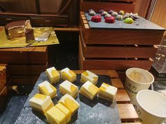 -月色西餐厅·海鲜刺身·烧烤(科学城保利郡雅酒店)