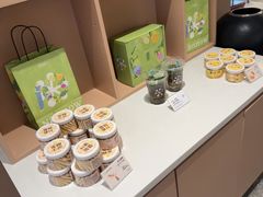 -奈雪的茶(广州万菱汇PRO店)