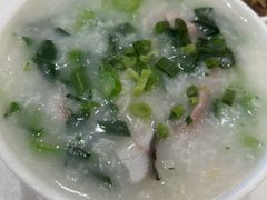 -龙悦湾酒家·八阵鱼生·渔人码头店
