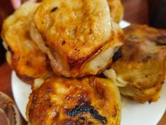 -宝瑞门钉肉饼店