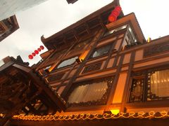 -小天鹅火锅·一线江景洪鼎旗舰店(洪崖洞店)