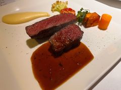 m9和牛西冷牛排-The V泽惟·低温慢煮料理