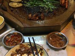 -阿昌白族石板烧·菌锅(大理古城店)
