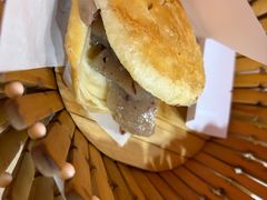 -闫家驴肉老店(华电一校店)