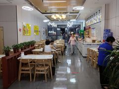 -陆元丰·兰州纯汤牛肉面(自强西路店)
