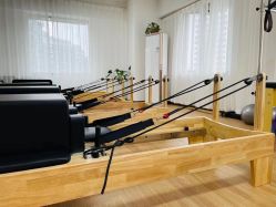 -馨媛瑜伽普拉提