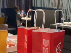 -海底捞火锅(长宁路龙之梦店)
