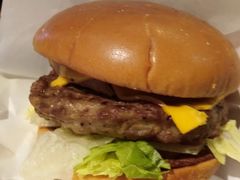 经典肉酱汁汁厚作安格斯牛堡-肯德基(新骥江店)