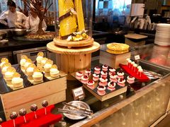 -圣丰索菲特·2 On 988 Café 自助餐厅