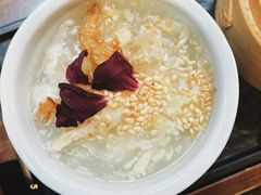 -银米·云南传统过桥米线(双廊黑金冠店)