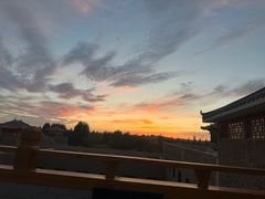 -敦煌山庄摘星阁