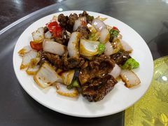 -余杨鸭鸭餐厅