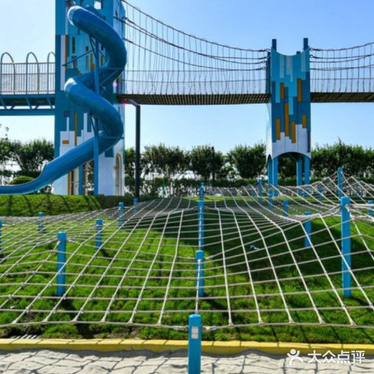 绝对是你没见过的室外游乐园[吐]是宝宝找到家的感觉