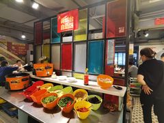 -钢管厂五区小郡肝串串香(奥克斯广场锦城万达店)