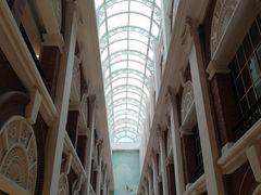 -外滩二十二号艺术中心