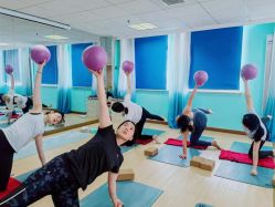 -爱尔乐美孕产瑜伽·普拉提