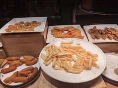 -吉布鲁牛排海鲜自助(假日国际店)