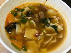 -明记汤揪片子炒面(红山市场特色美食街店)