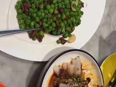 -渝信川菜 · 川味家常菜(财富购物中心店)