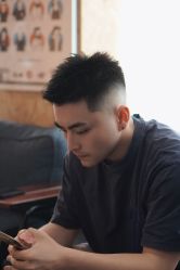 -尤司男士国潮理发馆