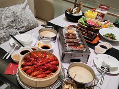 -红鼎豆捞·非遗鲍皇汤火锅(宝丰路店)