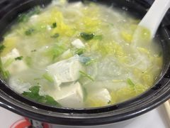 -闫家驴肉老店(华电一校店)