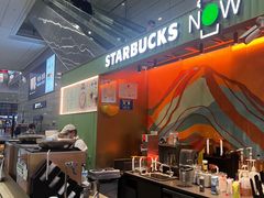 -星巴克(上海虹桥站2A检票口)