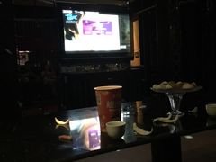 -莎啦啦时尚KTV