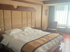 -锦州元都大酒店(凌河古塔夜市店)