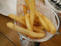 -Tube station站点比萨(王府井百货店)