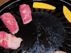 -炼火烤肉店