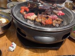 -青瓦餐厅·生鱼片·韩园烤肉(西塔店)