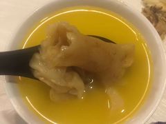 -鲜入围煮花胶鸡海鲜火锅