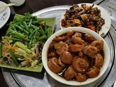 -金卯白肉罩火烧